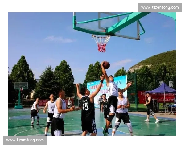 晋城篮球赛精彩纷呈 激烈对决点燃赛场激情 汇聚篮球爱好者共庆体育盛宴
